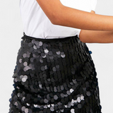 Jupe Mini Sequins Veena en Noir, Or ou Argent