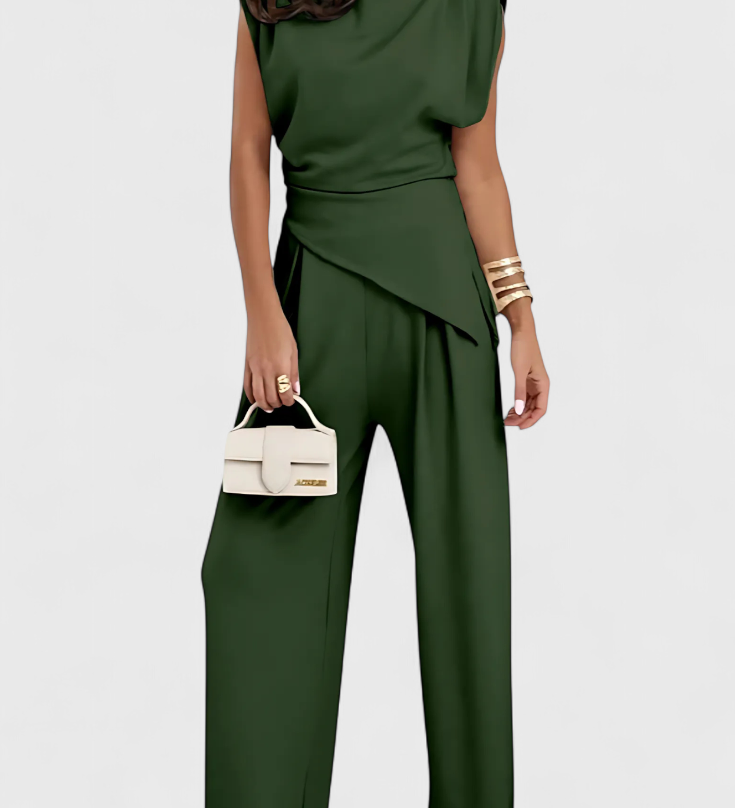 Ensemble Sofia asymétrique avec épaules drapées