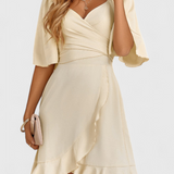 Robe Mini Froissée Élégante Dosha
