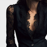 Elena™ | Blouse en Dentelle Élégante