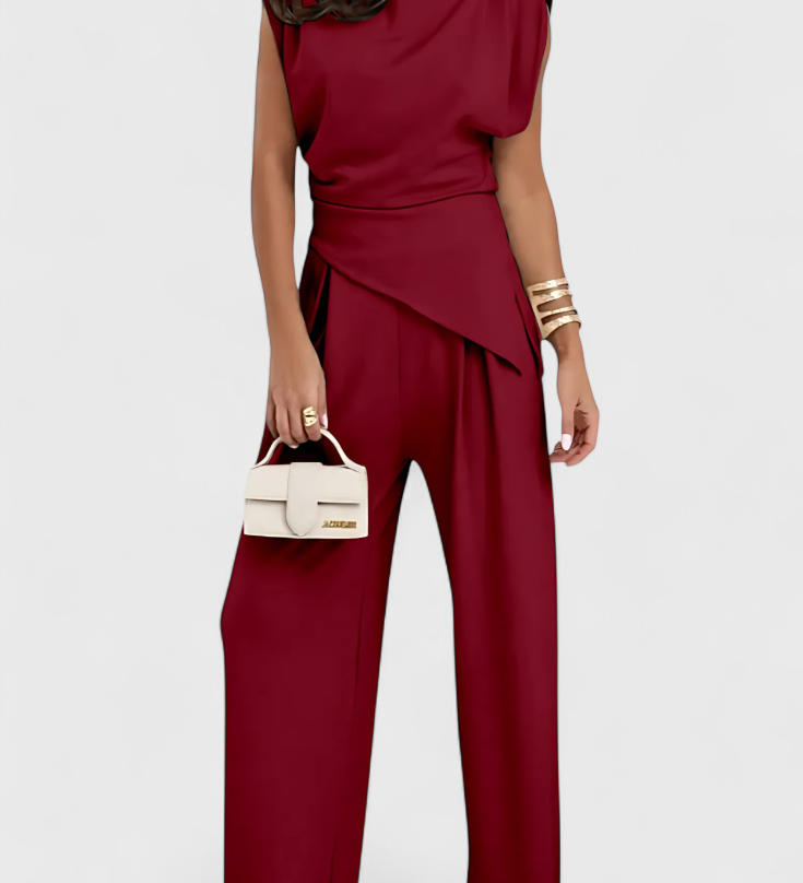 Ensemble Sofia asymétrique avec épaules drapées