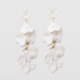 Boucles d'oreilles en forme de pétale d'orchidée