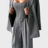 Costume Pantalon Evena pour une Élégance Confiance