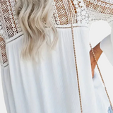 Blouse en Dentelle Baignée de Soleil