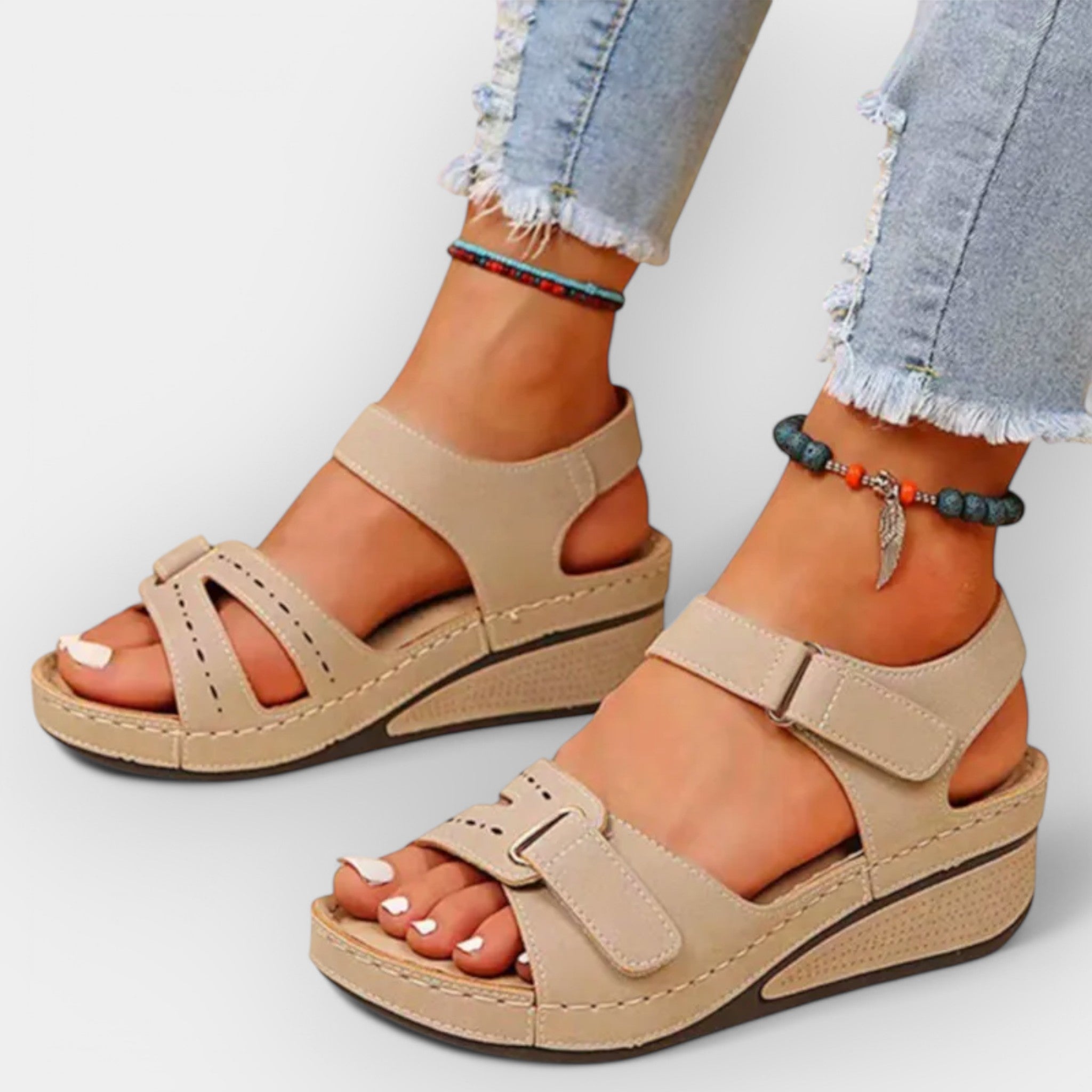 Sandale ouverte au design épuré