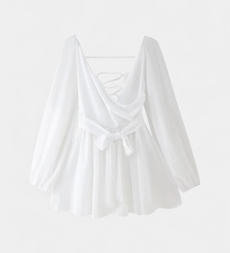 Robe Mini Skylar avec Décolleté en V et Manches Légères