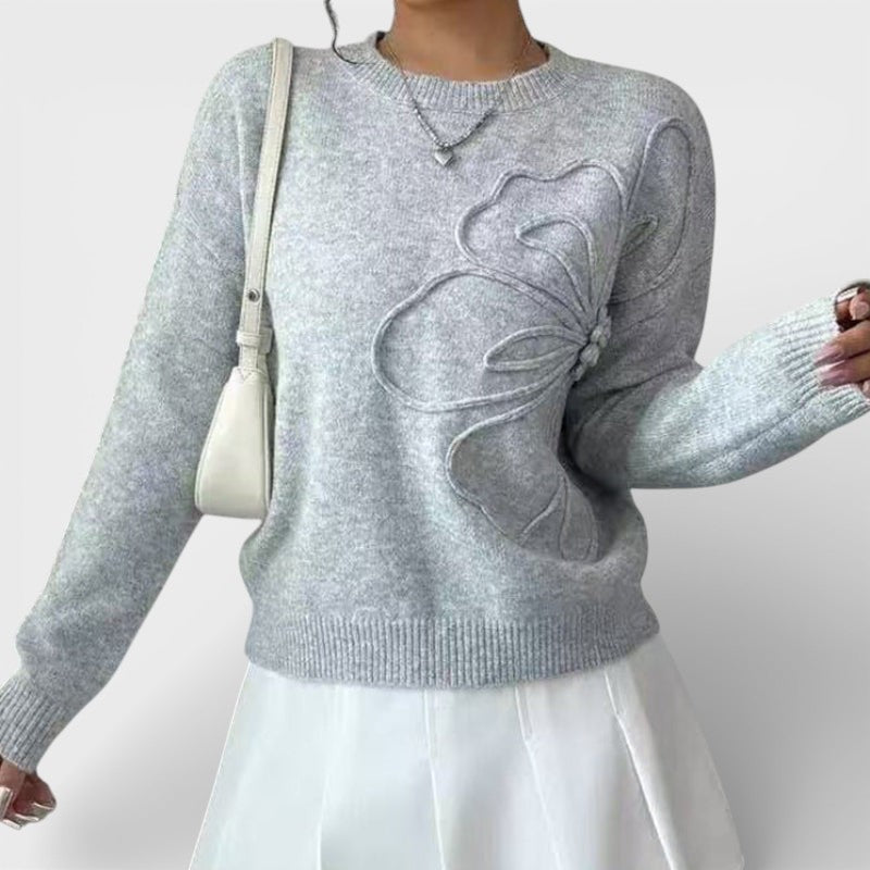 Clara™ | Pull aux lignes douces
