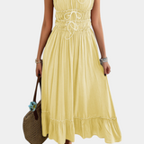 Robe A-Line avec Bretelles Luz et Ourlet Volant