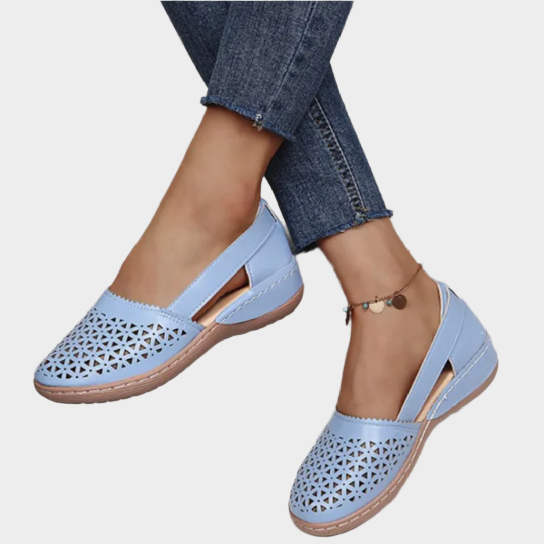 Ballerines Anatomiques avec Découpes et Ruban