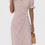 Robe Midi Florale Joana avec Décolleté en V et Manches Courtes