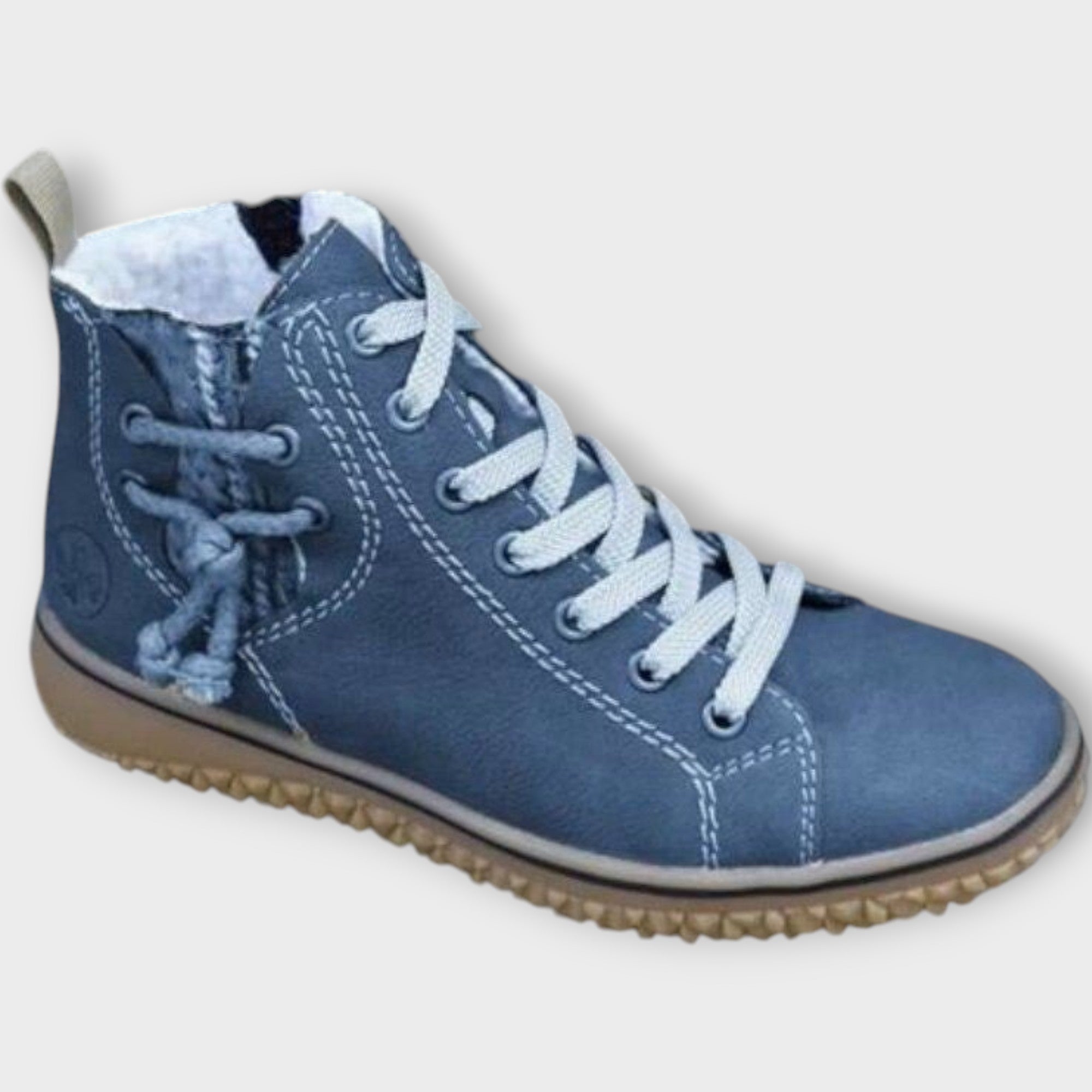 Chaussures de sport modernes avec un ajustement confortable