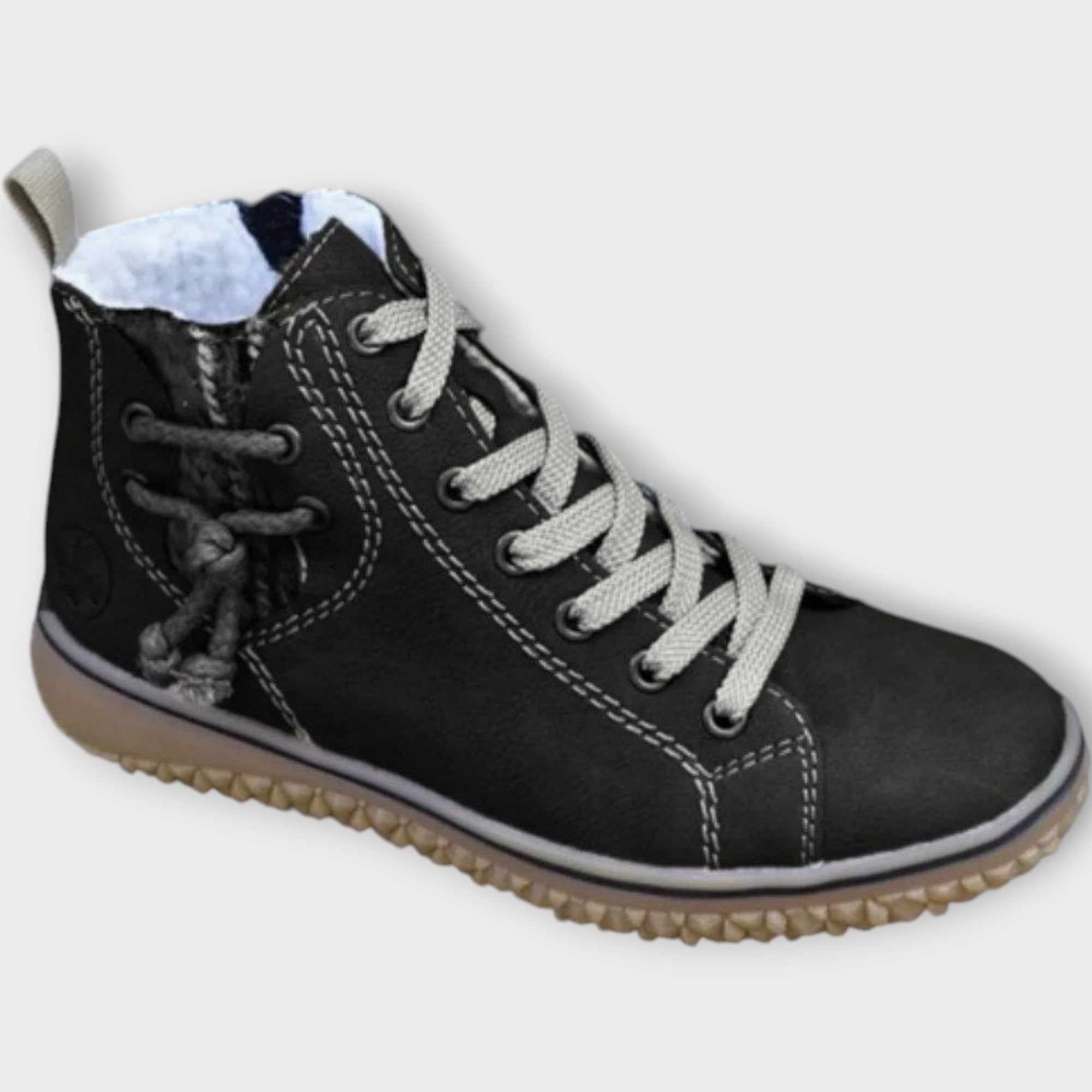 Chaussures de sport modernes avec un ajustement confortable