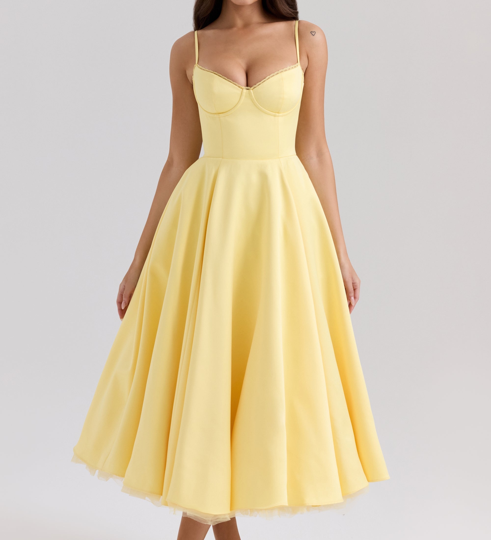 Serela™ | Robe Midi en Tulle