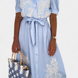 Robe Chemise Nerea Brodée avec Ceinture et Manches Bouffantes