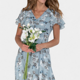 Robe Maxi Fleurie Amara avec Décolleté en V et Manches Volantes