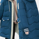 Beau manteau d'hiver avec zip et capuche