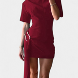Robe Mini Coraline avec Taille Drapée et Boucle en Or