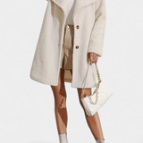 Manteau Lyra avec Silhouette Épurée et Boutons Simples
