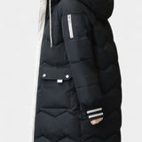 Beau manteau d'hiver avec zip et capuche