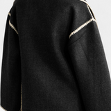 Manteau Pauline à coupe ample avec écharpe frangée intégrée