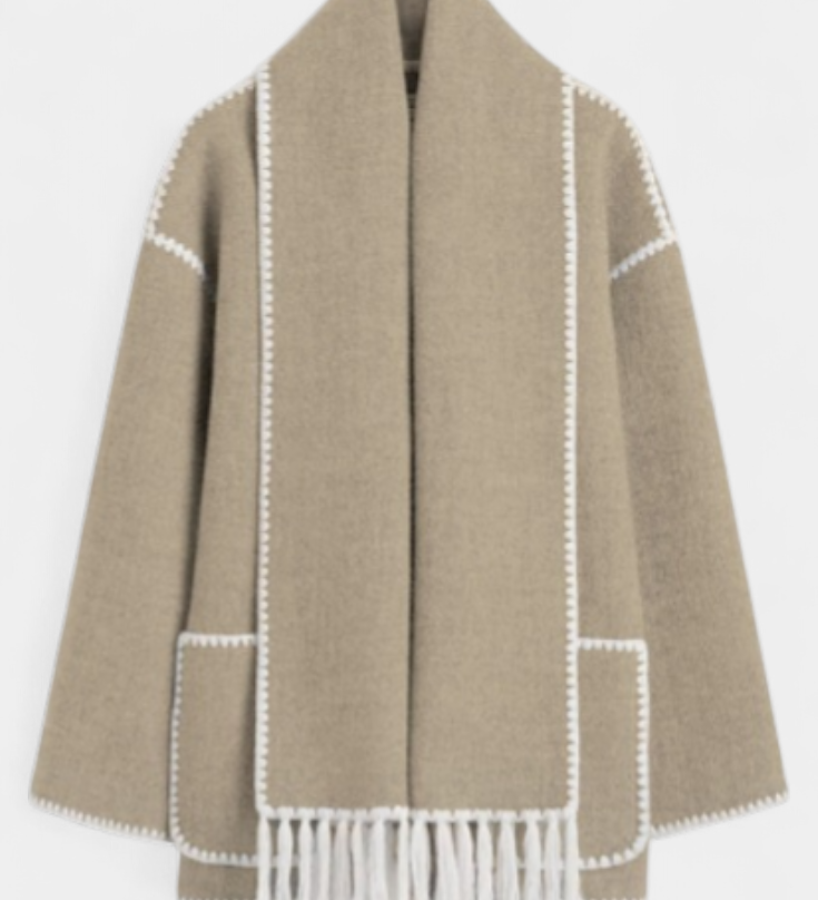 Manteau Pauline à coupe ample avec écharpe frangée intégrée
