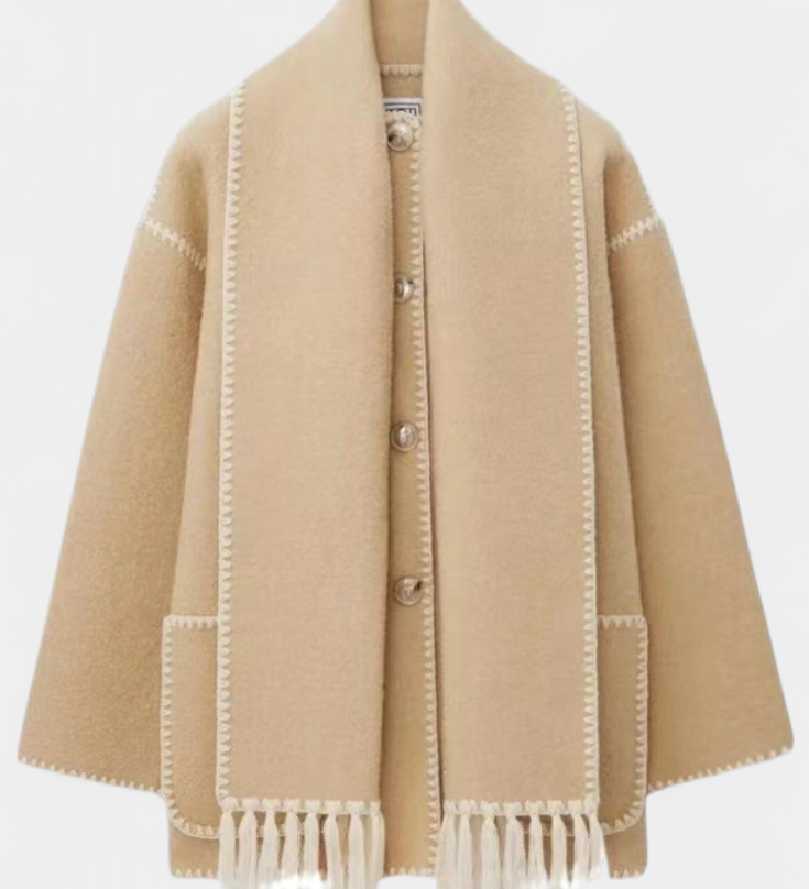Manteau Pauline à coupe ample avec écharpe frangée intégrée