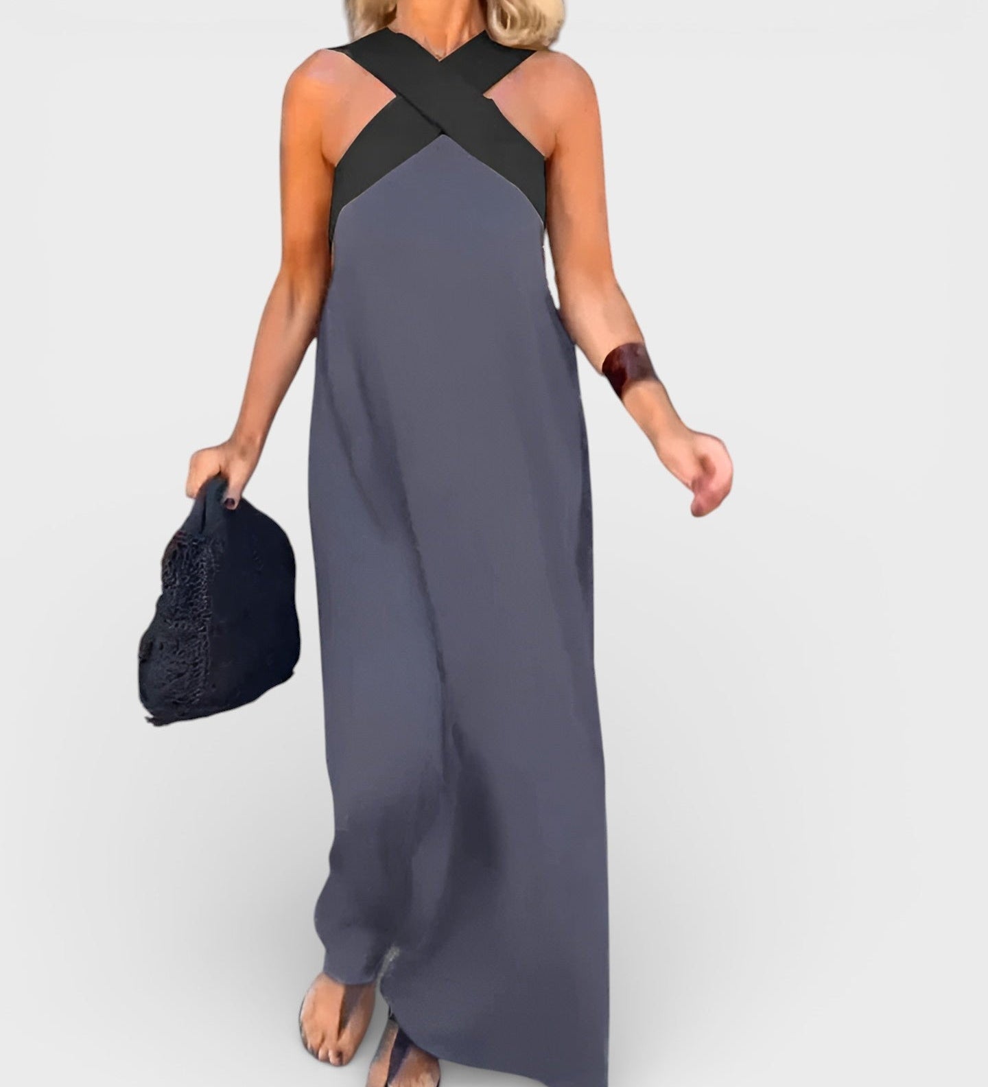 Cayetana™ | Robe longue avec un décolleté croisé