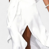 Robe Effie White Croisée avec Encolure Découpée et Fente Frontale