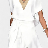 Robe Effie White Croisée avec Encolure Découpée et Fente Frontale